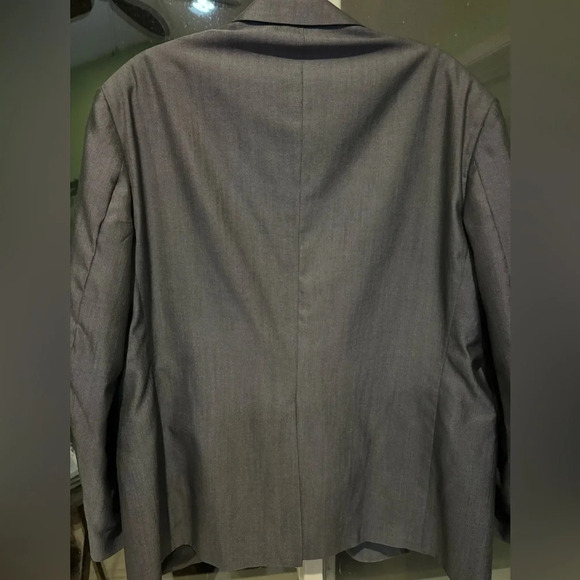 Stafford Executive men’s 43 dk gray jacket 2 button closure wool & silk lined. - Picture 7 of 10